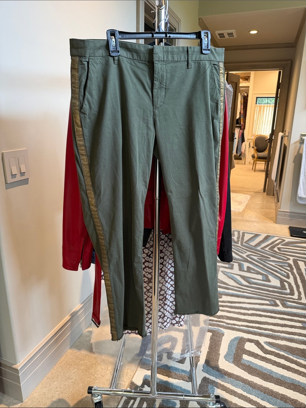 Frank & Eileen Olive Green Cropped Pants with Contrast Side Stripe